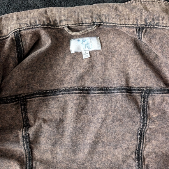 Distressed Brown Cropped Denim Jacket Raw Hem Grunge Indie Street Sz L Acid Wash - Picture 11 of 11
